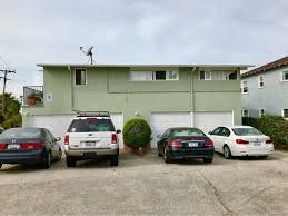 115-125 Via Riviera property